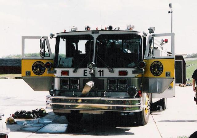 1985 Hahn (E11) First pumper with current paint scheme; replaced the Red Ford Engine